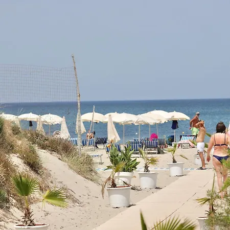 With Swimming-pool In Just 300 Meters From The Aparthotel