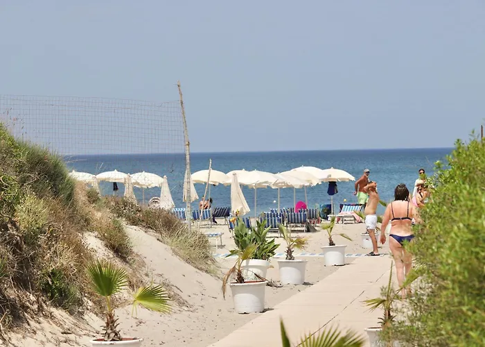 With Swimming-pool In Just 300 Meters From The Aparthotel