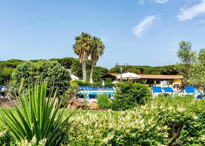 Aparthotel With Swimming-pool In Just 300 Meters From The 4*