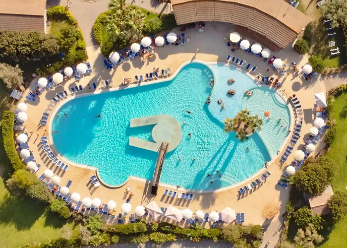 With Swimming-pool In Just 300 Meters From The Arborea